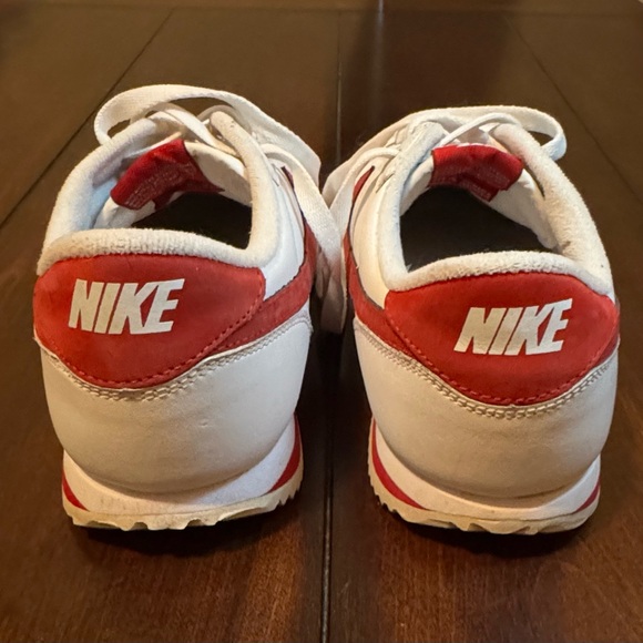 Nike Cortez White and Red Sneaker Men’s 7 (EUR 40) - Picture 4 of 10